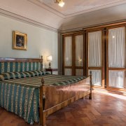 JuliaRoberts_villa_cabbiavoli_tuscany